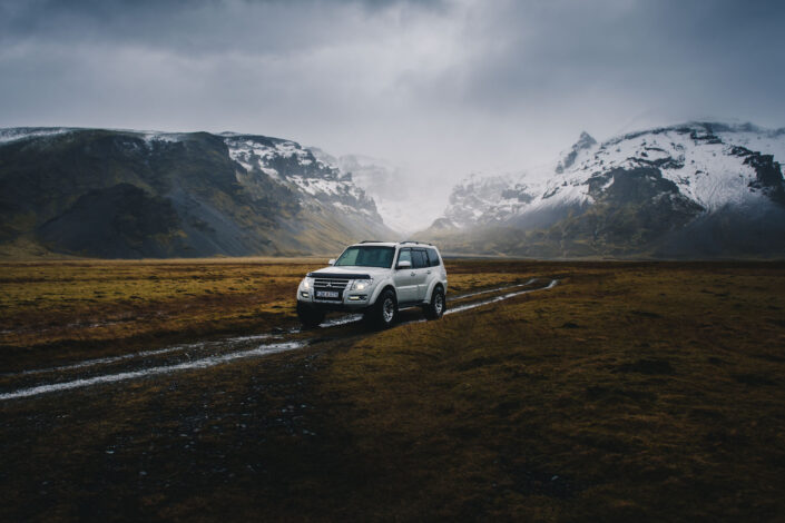 Kuvituskuvia: Arctic Trucks Mitsubishi Pajero Islannissa